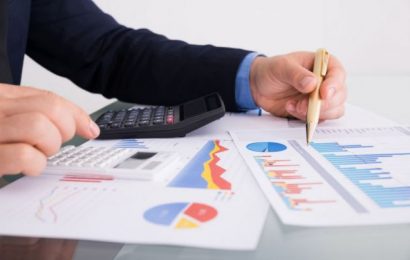 Paradox românesc. Au mărit salariile și au terminat banii. Primăriile, cu conturile goale