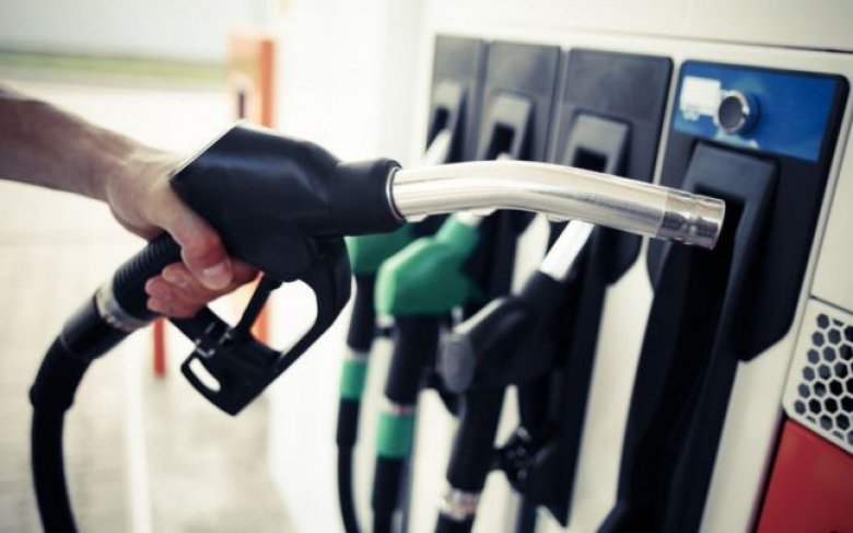 Transportatorii se reorientează! Alimentează din Bulgaria după ce prețurile din țara noastră au explodat