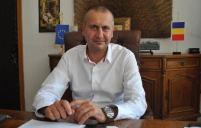 Își dorește ca forța de muncă să fie păstrată în județ