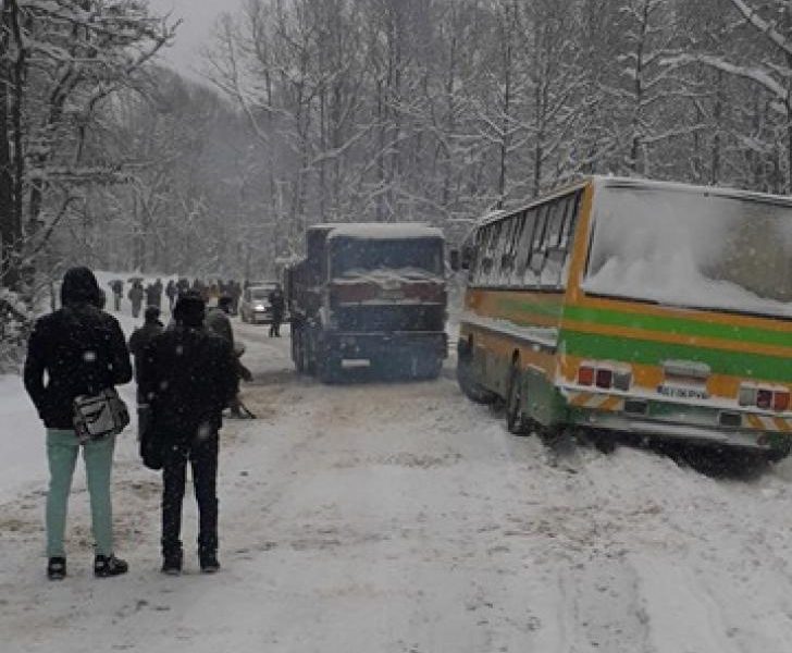 CEO, amendat de Poliția Rutieră că nu ia în serios deszăpezirea drumurilor de care răspunde