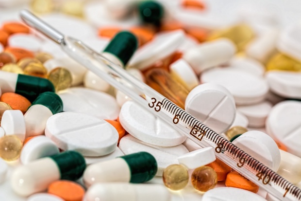Studiu: Unul din șase români a consumat antibiotice fără rețetă Studiu: Unul din șase români a consumat antibiotice fără rețetă