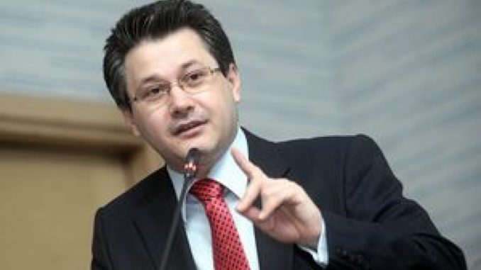 Fost senator de Gorj, trimis în judecată pentru abus în serviciu Fost senator de Gorj, trimis în judecată pentru abus în serviciu