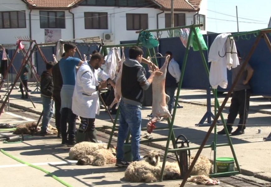 S-a deschis târgul de miei în Târgu Jiu
