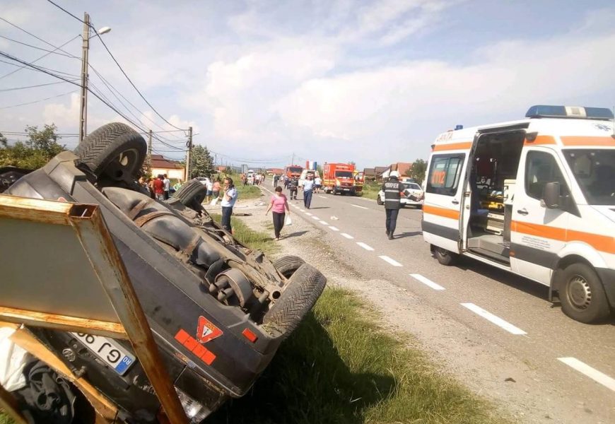 Circulatie blocata la Telesti dupa un accident de circulatie. Un pieton, in stare grava