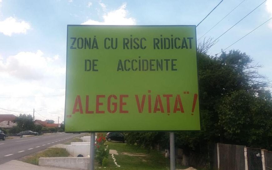 Panouri de avertizare a soferilor pe DN 66