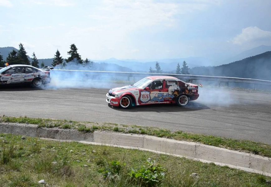 Campionat de Drifturi pe Transalpina. Restricții spre Rânca!