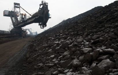 Probleme în ceea ce privește ridicarea cotei de cărbune la Cariera Peșteana