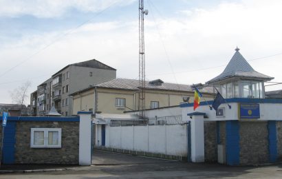 Protest la Penitenciarul Targu Jiu