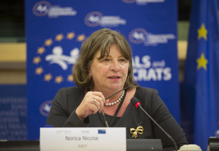 „ Până nu voi avea convingerea că avem organizații puternice în fiecare localitate a județului Gorj, conferința de alegeri nu va avea loc ” declară europarlamentarul Norica Nicolai. „ Până nu voi avea convingerea că avem organizații puternice în fiecare localitate a județului Gorj, conferința de alegeri nu va avea loc ” declară europarlamentarul Norica Nicolai.