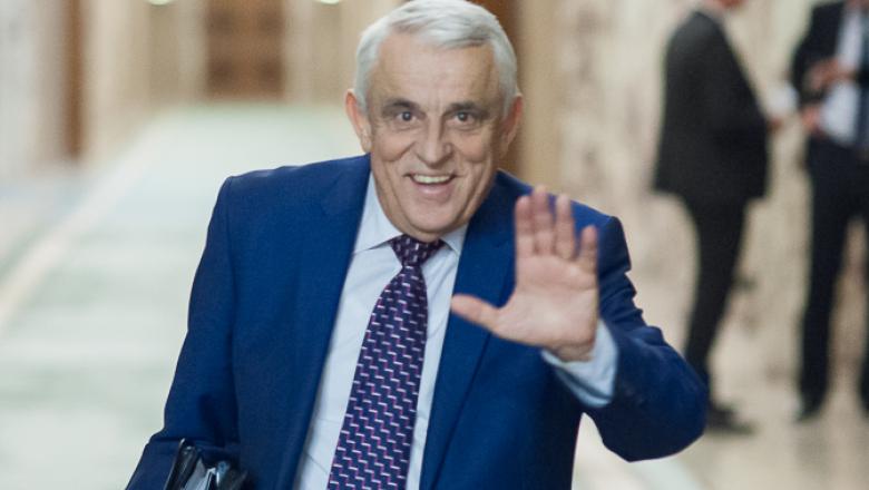 Ministrul Petre Daea urcă azi pe Transalpina
