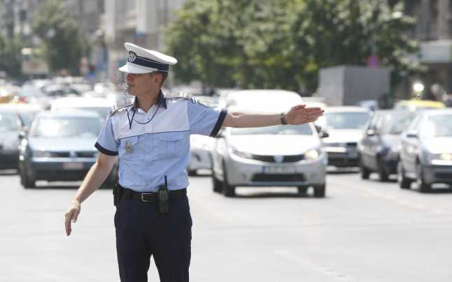 Noi modificări ale Codului Rutier, pentru prevenirea ”Live-ului la volan”