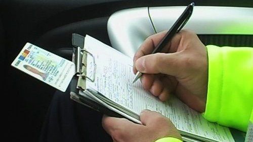 Noi modificări ale codului rutier! Amenzi mai aspre pentru șoferi !