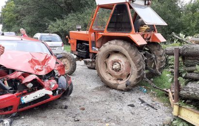 Tânără, de 17 ani, rănită într-un accident rutier