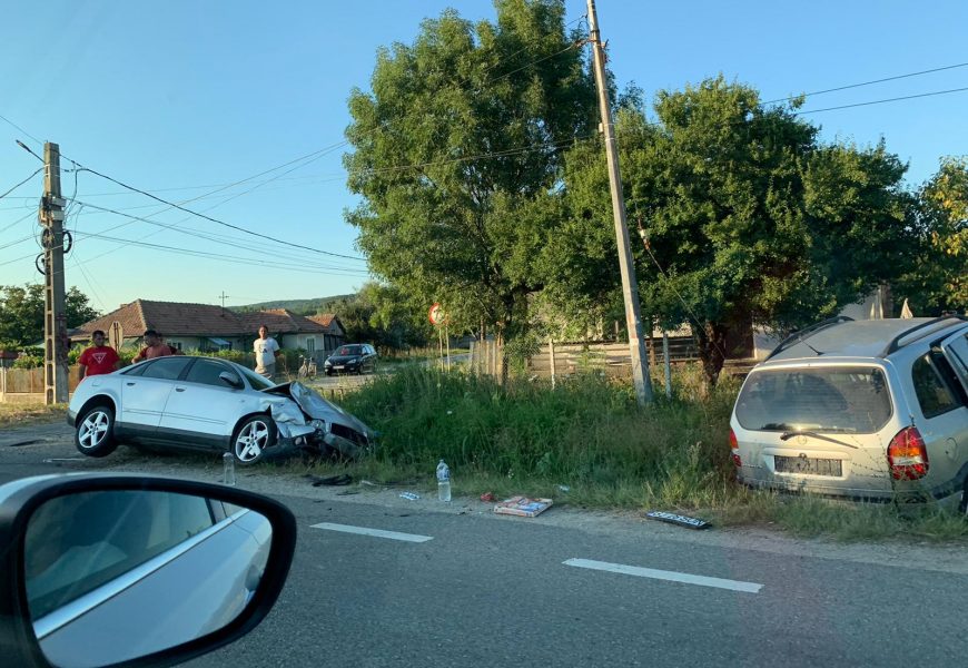 Accident grav în Gorj! Cinci persoane au ajuns la spital