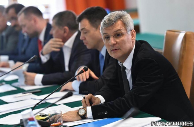 Ce se va întâmpla cu OUG-ul pentru dublarea alocațiilor