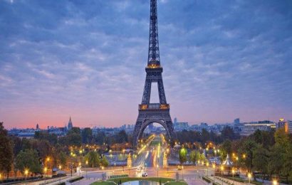 Masca obligatorie la Paris în zonele aglomerate