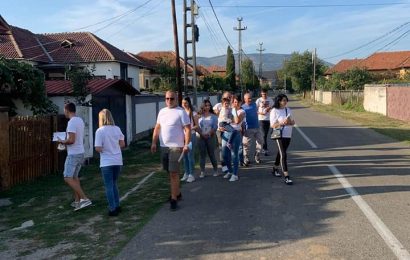 Președinte de partid, hărțuit