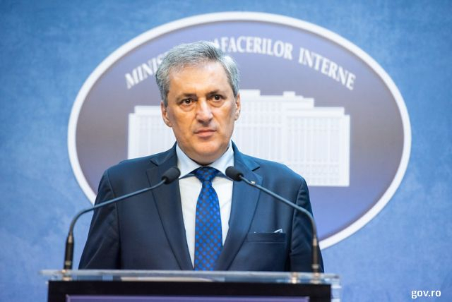 Vela înființează Poliția pentru Siguranța Școlară