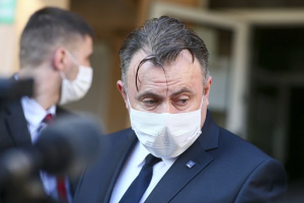 Asimptomaticii vor putea fi supravegheați de medicii de familie Asimptomaticii vor putea fi supravegheați de medicii de familie