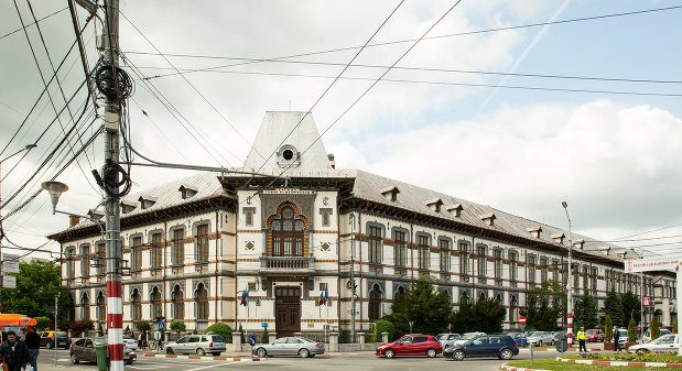 Mai mulți profesori și elevi confirmați cu COVID!