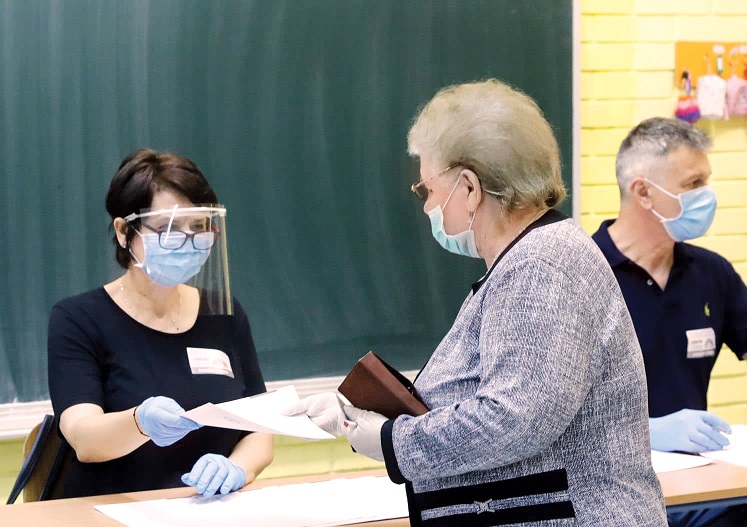 Au trecut alegerile, s-au dublat cazurile de COVID în Gorj