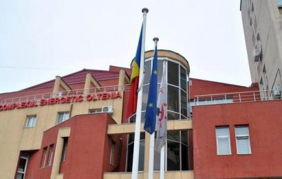 La început de an, CEO cumpără… mături
