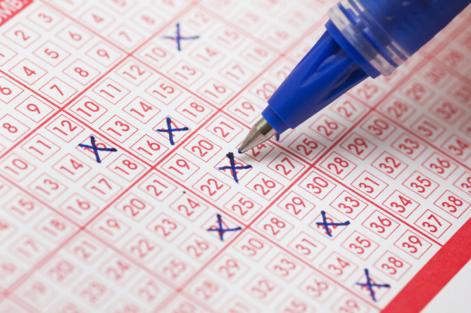 S-a câștigat marele premiu la Loto 6/49