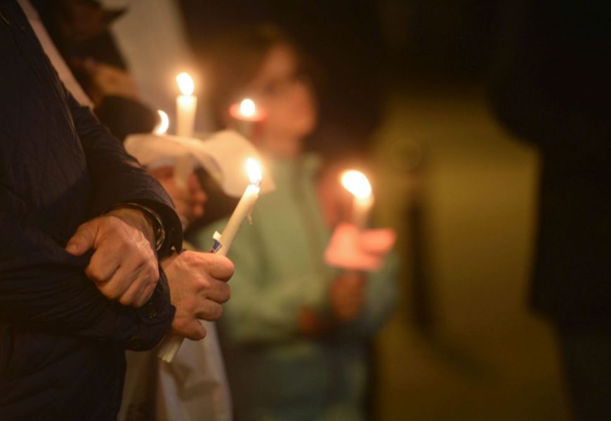 Ce se întâmplă cu restricțiile în noaptea de Înviere