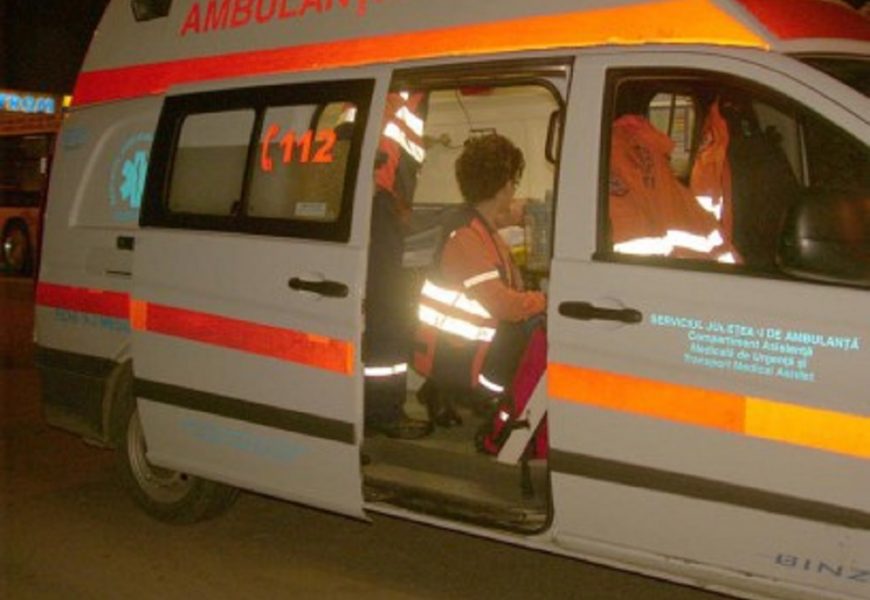 A ajuns la spital după ce s-a certat cu iubita lui A ajuns la spital după ce s-a certat cu iubita lui