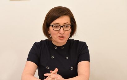 De la epilat…a ajuns la conducerea Ministerului Sănătății