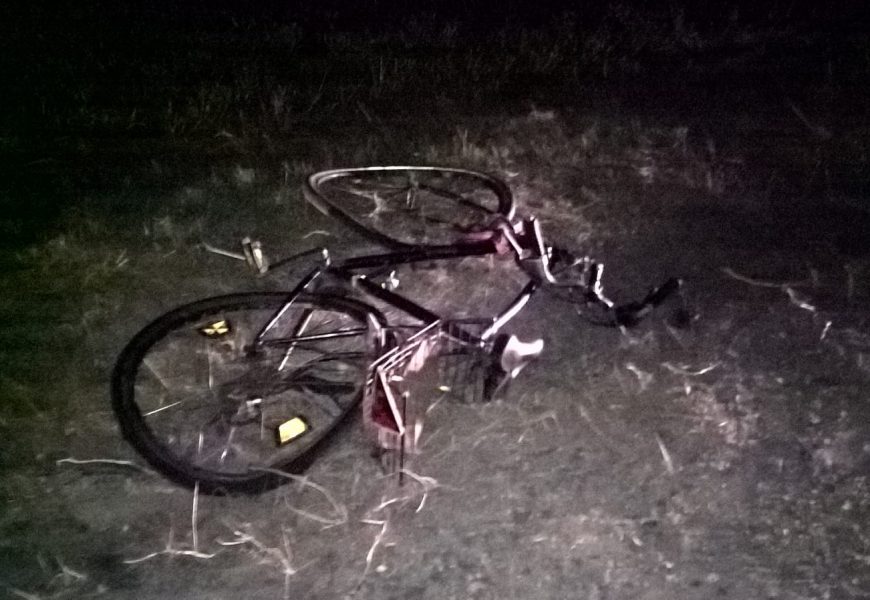 Biciclist lovit de o șoferiță