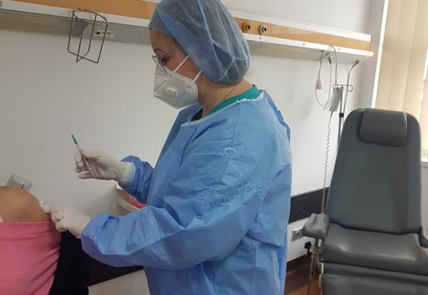 Peste 10.000 de târgujieni s-au vaccinat anti-COVID