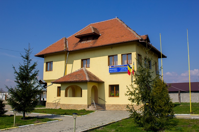 Se face angajare la o primărie din Gorj