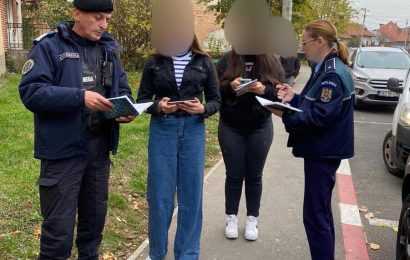 Târgu Jiu: În loc să fie la școală erau pe străzi
