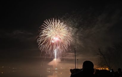 Foc de artificii de Anul Nou, la Târgu Jiu!