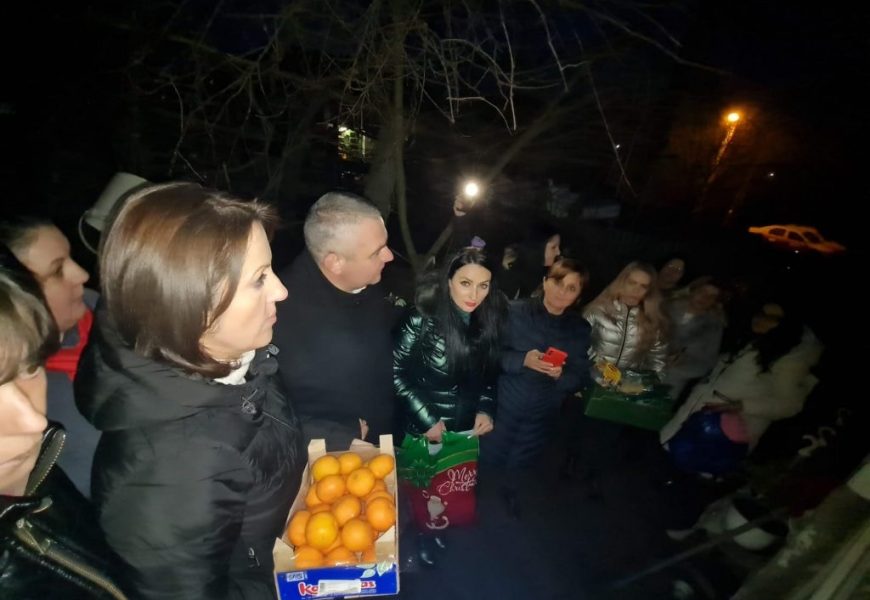 Cadouri din partea femeilor de la OFSD Gorj pentru familiile nevoiașe!