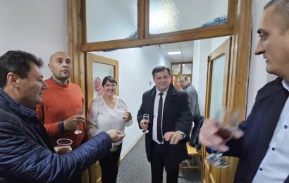 Urări de bine pentru angajații de la Edilitara!