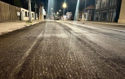 A început asfaltarea pe strada Victoriei din Târgu Jiu! 