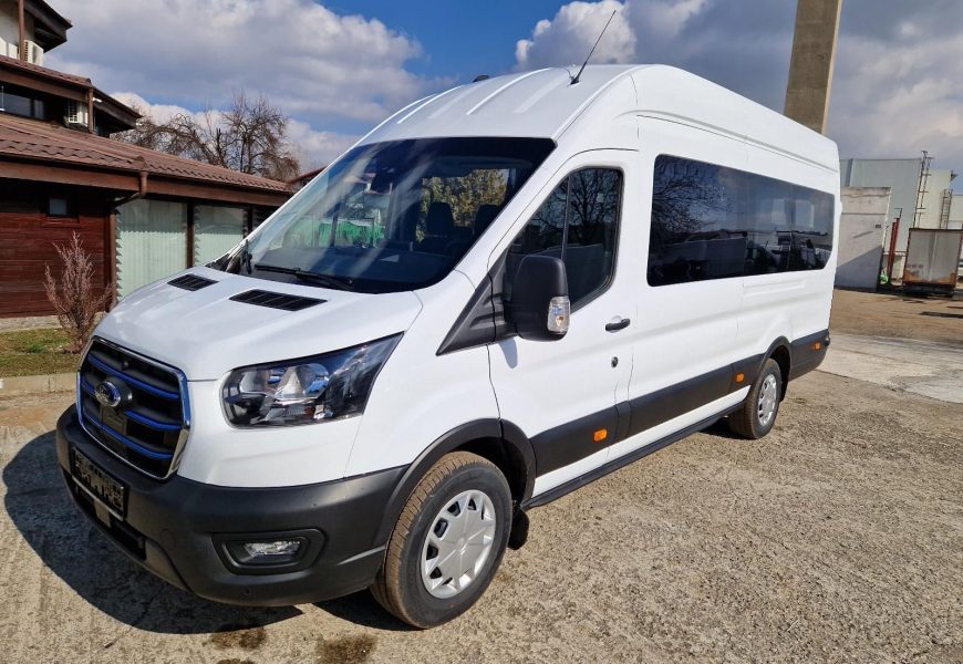 Microbuze electrice pentru elevii din Gorj! 