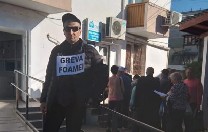 A intrat în greva foamei! A intrat în greva foamei!