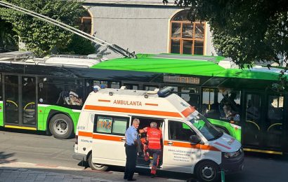 I-a venit rău!Intervenția  promptă a unui jandarm gorjean! 