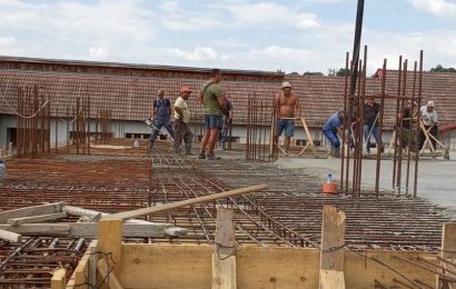 Lucrări în fiecare zi în Novaci