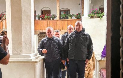 Ciucă în Gorj! Miruță spune că sunt “poze și vrăjeli”