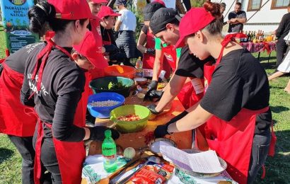 Concurs gastronomic tradițional la Baia de Fier 
