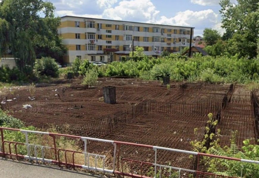 Parcare etajată în Târgu Jiu