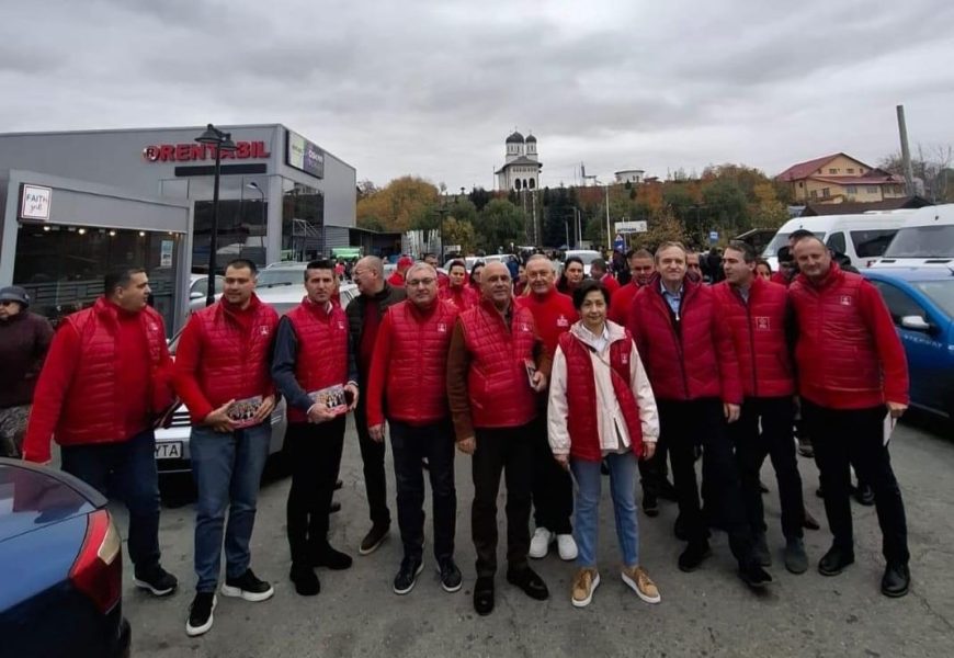 PSD-iștii, în campanie la Novaci PSD-iștii, în campanie la Novaci