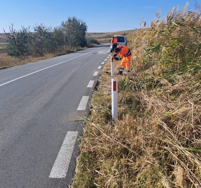 Se modernizează mai multe drumuri județene