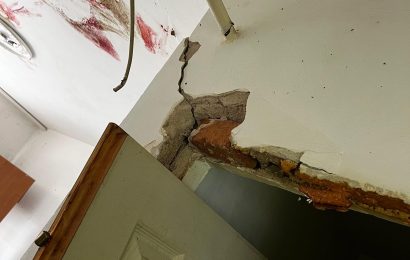 Video: Romanescu ajută familiile afectate de explozia din Weekend 