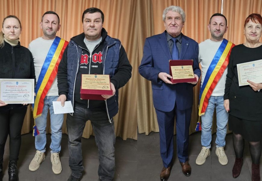 Familii din Rovinari premiate de edilul orașului 