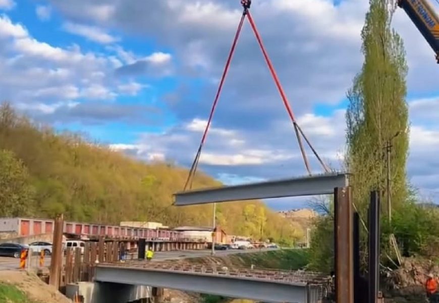 Pod nou construit într-o comună din Gorj Pod nou construit într-o comună din Gorj